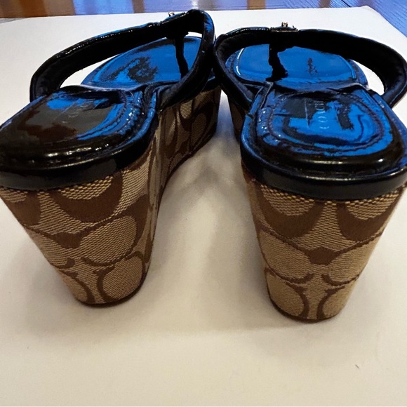 Coach Nella Brown Tan Signature Platform Sandals Size 6.5 - Picture 8 of 16